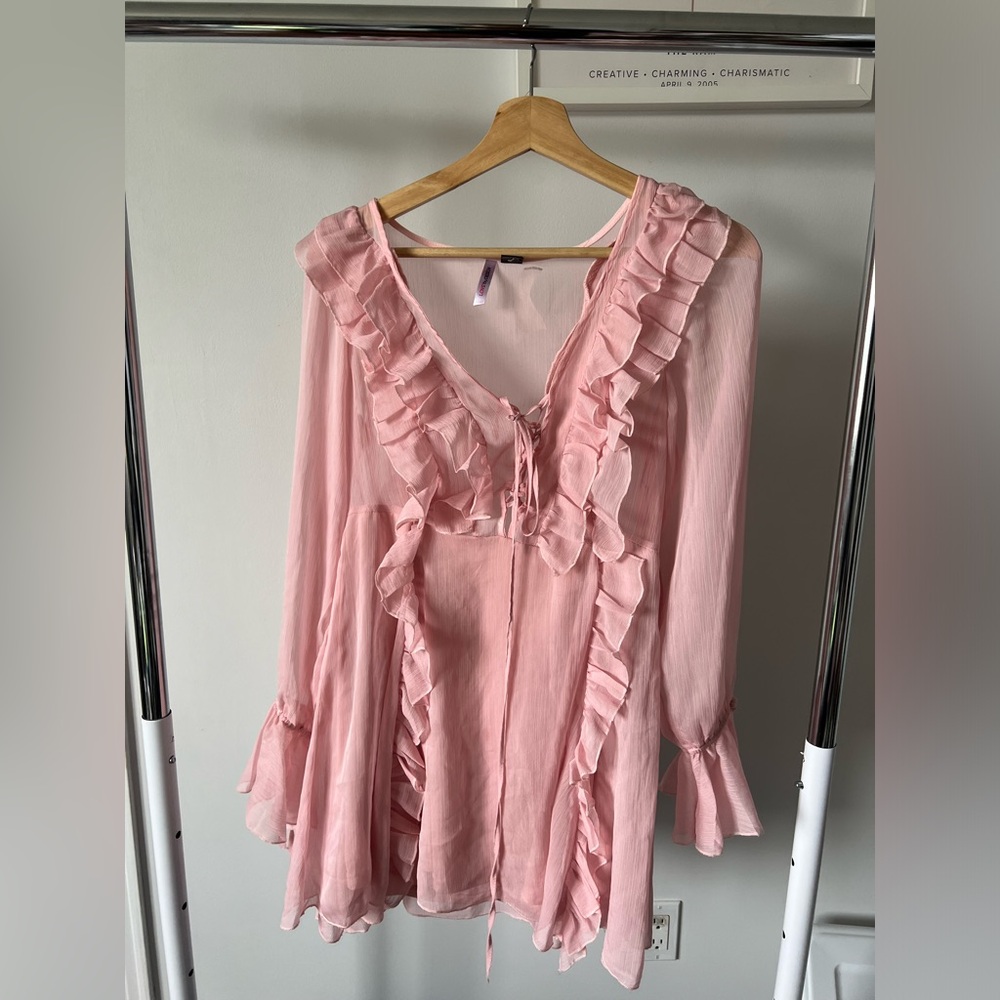 Love By Design Pink Long Sleeve Ruffled Blouse